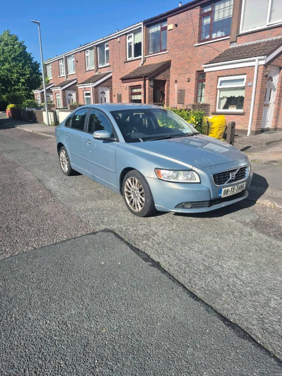Volvo s40 - Image 2