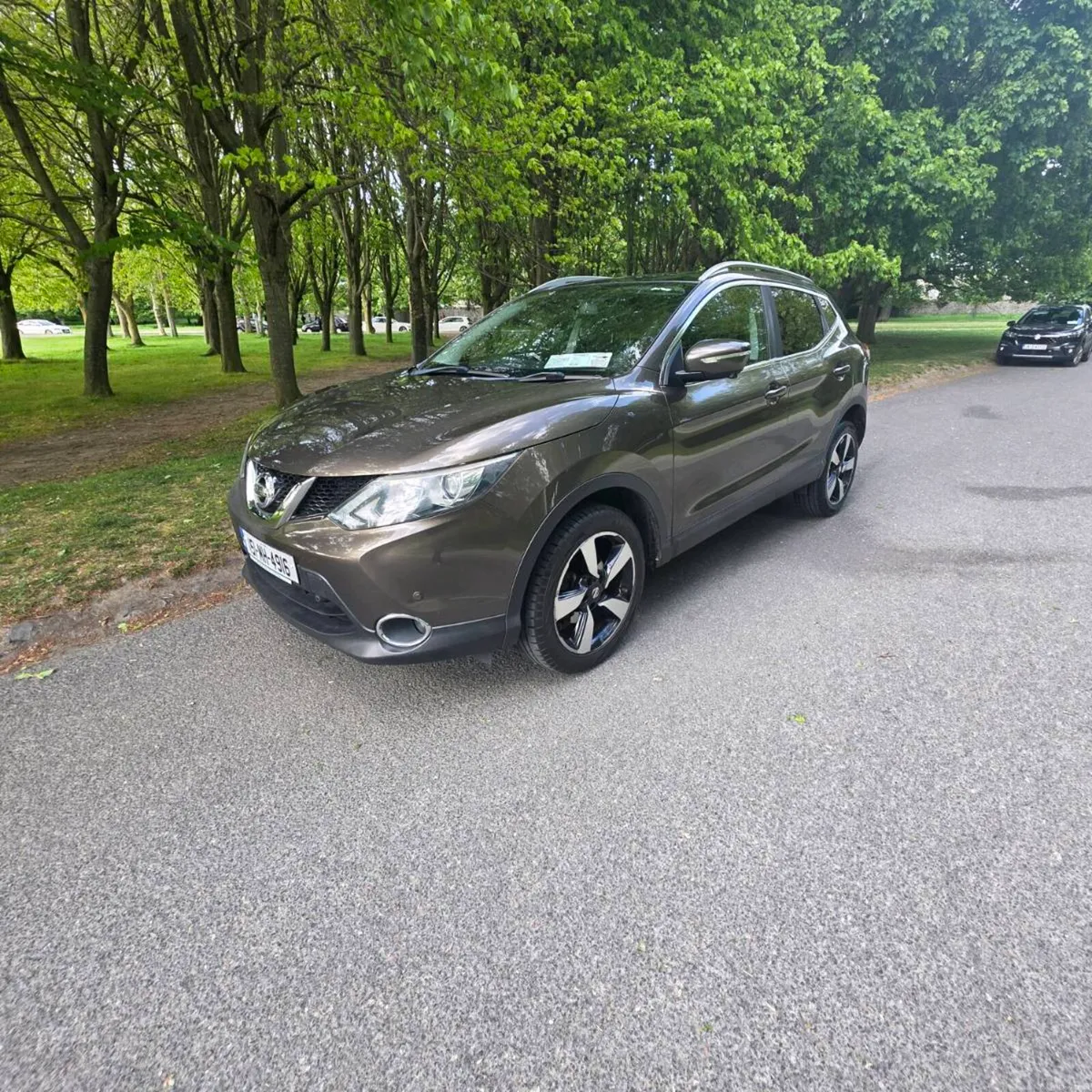 15 Nissan Quashqai PAN ROOF LOW KMS NEW NCT - Image 2