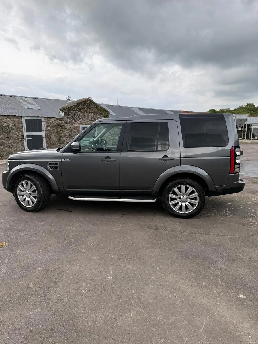 2016 Land Rover Discovery 3.0 TDV6 Commercial - Image 2