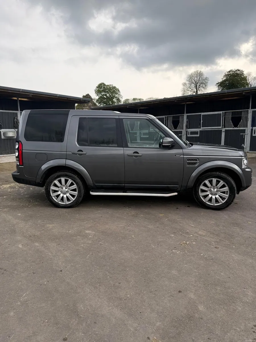 2016 Land Rover Discovery 3.0 TDV6 Commercial - Image 3