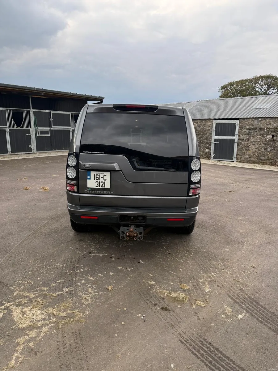 2016 Land Rover Discovery 3.0 TDV6 Commercial - Image 4