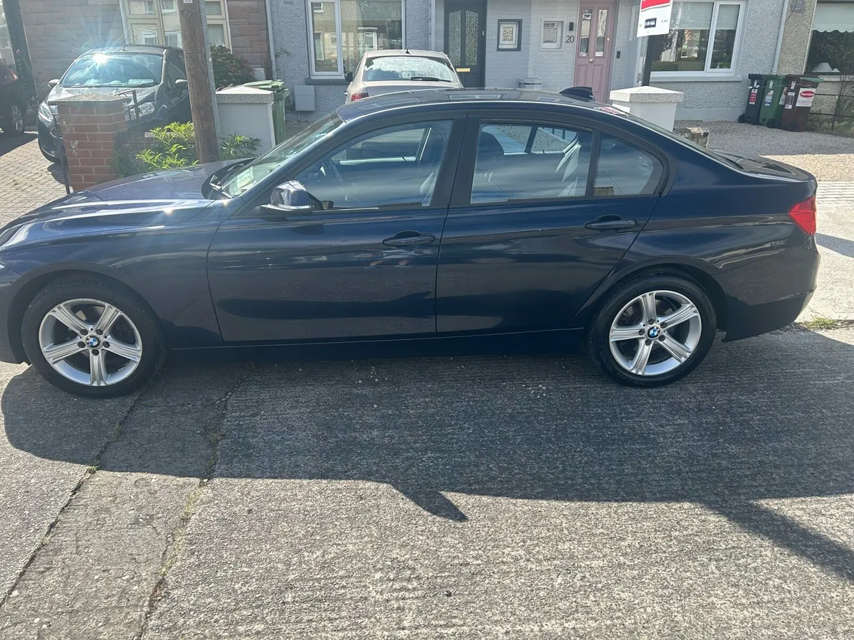 BMW - Image 2