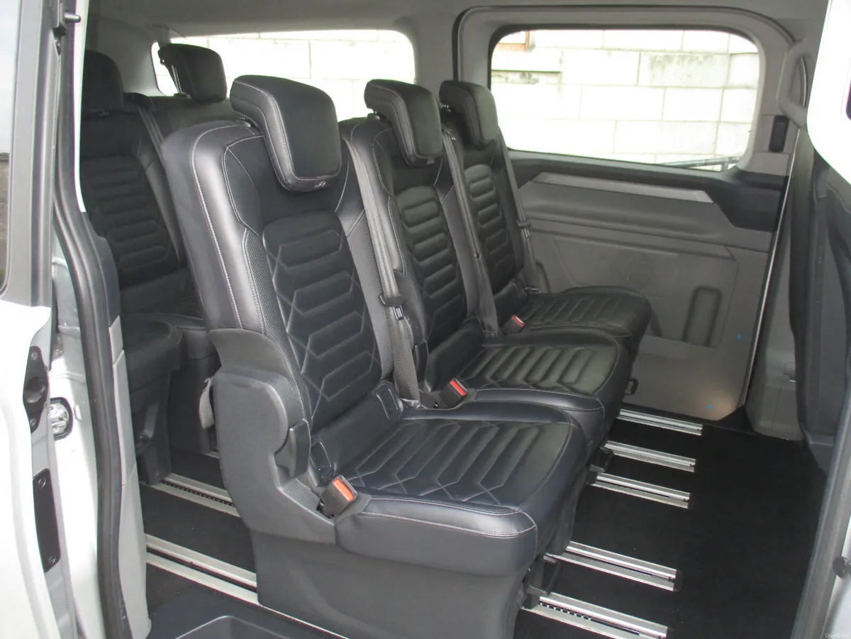 2024 FORD TOURNEO TITANIUM 9 SEATER - Image 4