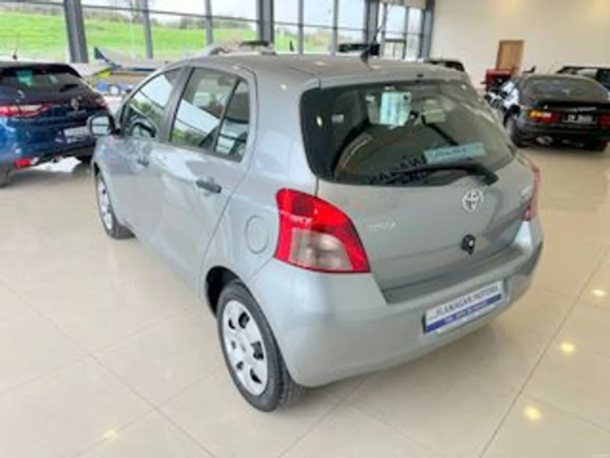 Toyota Yaris 1.0L TERRA 5DR - Image 4