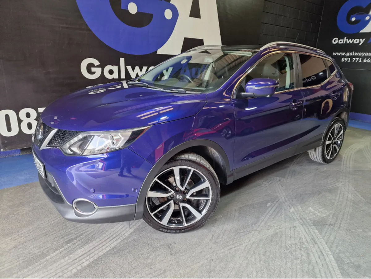 Nissan Qashqai TEKNA **AUTOMATIC**360 CAMERAS, PAN - Image 4