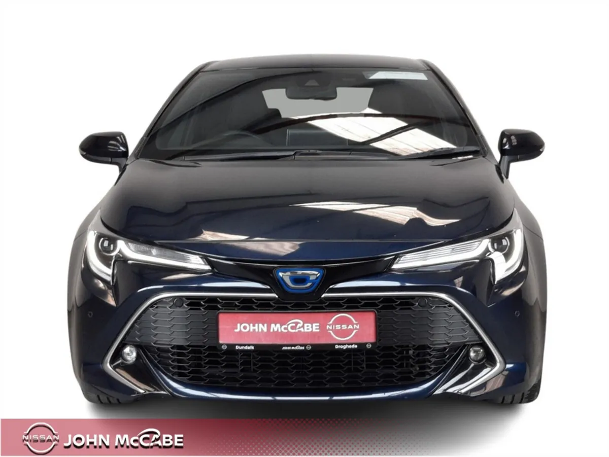 Toyota Corolla HYBRID LUNA SPORT AUTOMATIC 5DR *RE - Image 4