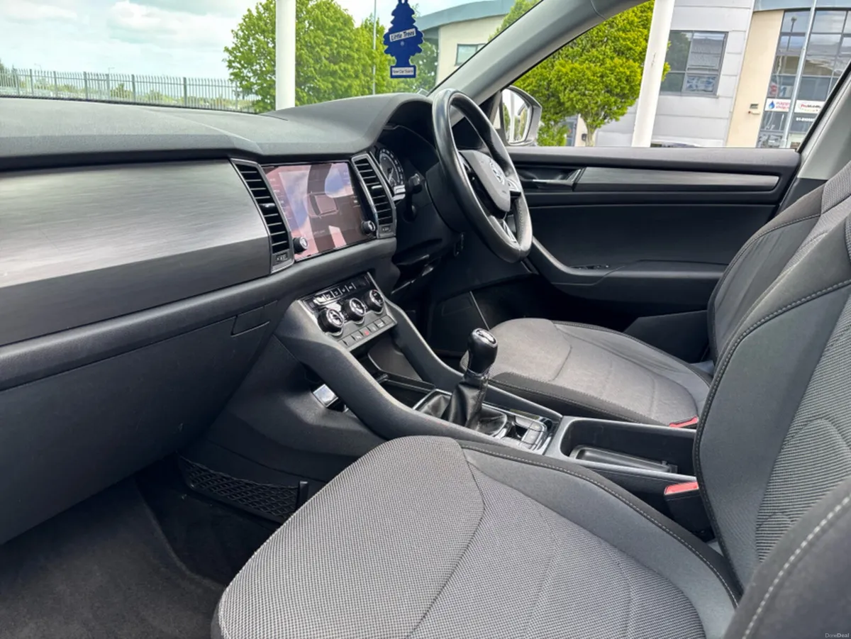 Skoda Kodiaq 7S AMBITION 1.5 TSI 150HP 4DR - Image 3