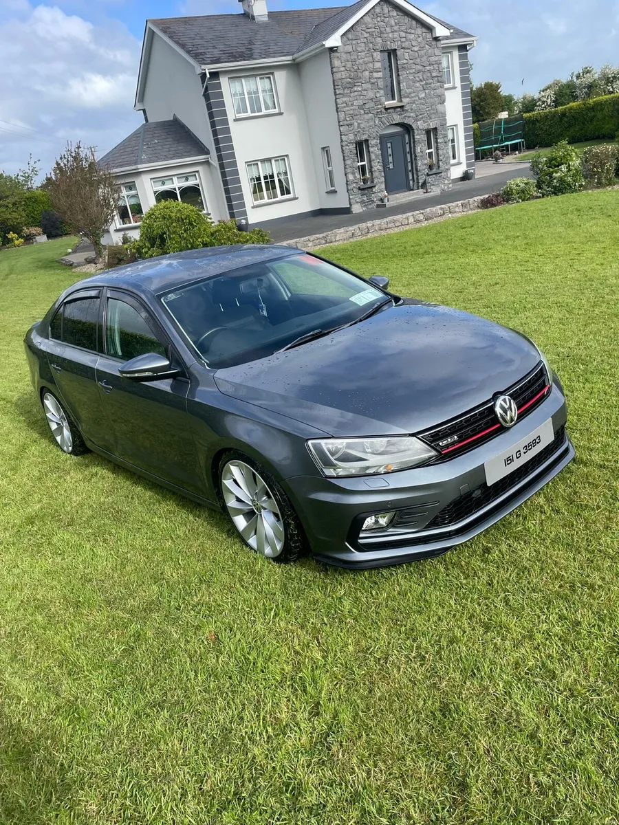 2015 Jetta 2l - Image 1