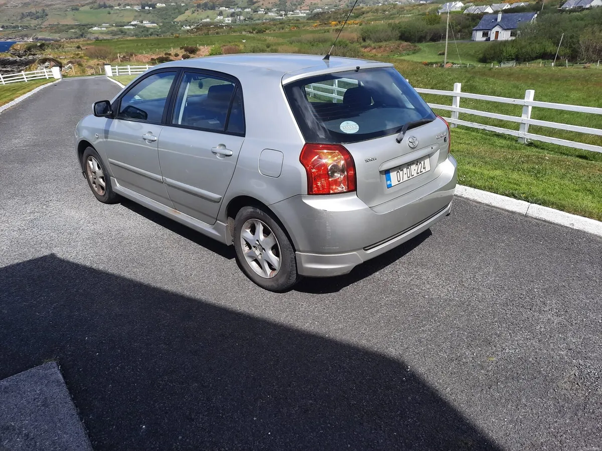Toyota Corolla - Image 3