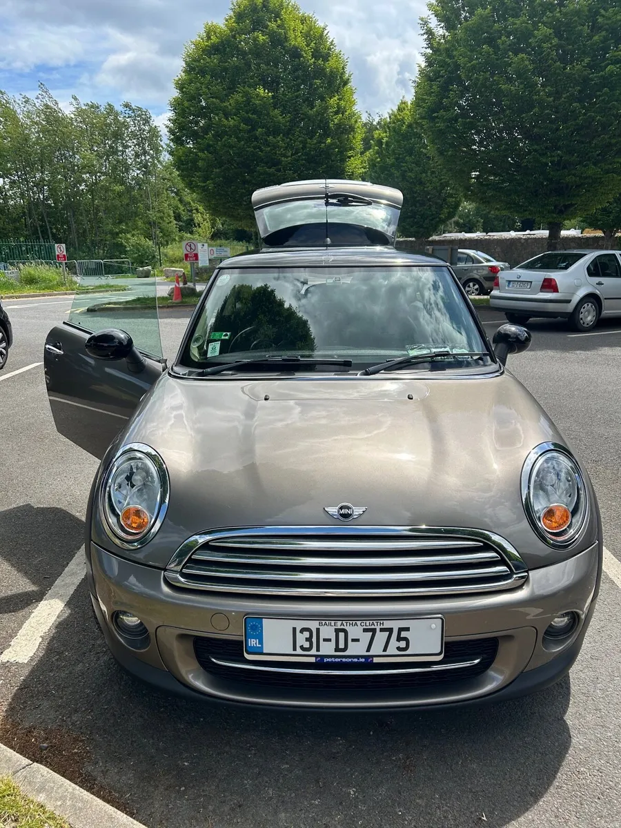 Mini Cooper 2013 - Image 1