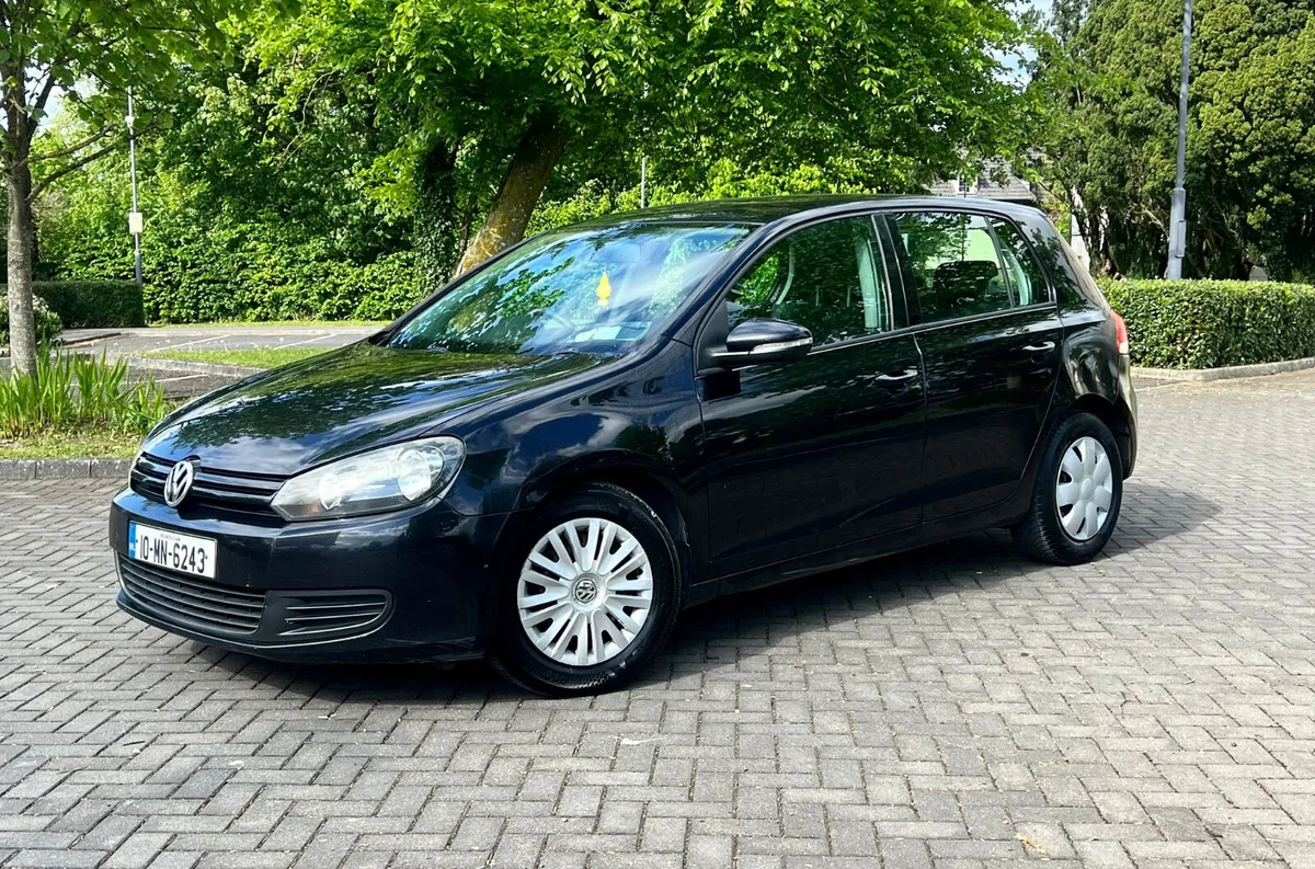 Volkswagen Golf 2010 1.6TDI new nct 11/26 tax 8/26 - Image 2