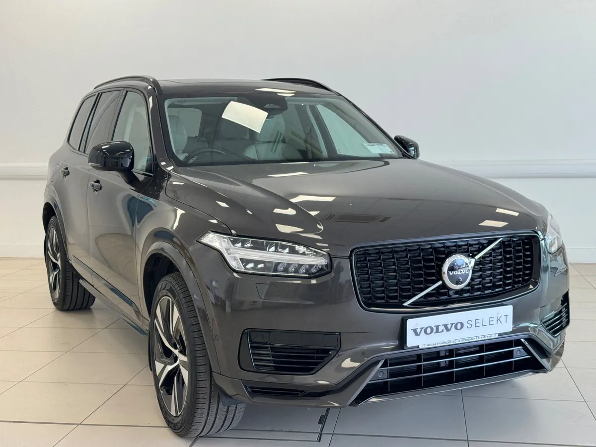 Volvo XC90 2023 - Image 1