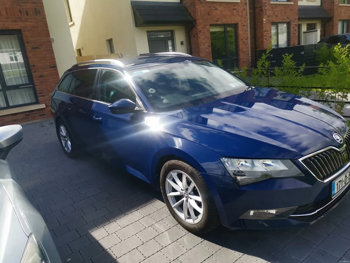 Skoda Superb 2017 open to offers! - Image 1