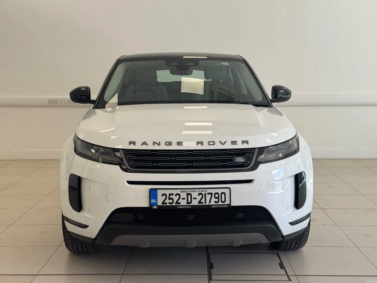 Land Rover Range Rover Evoque 2025 - Image 2