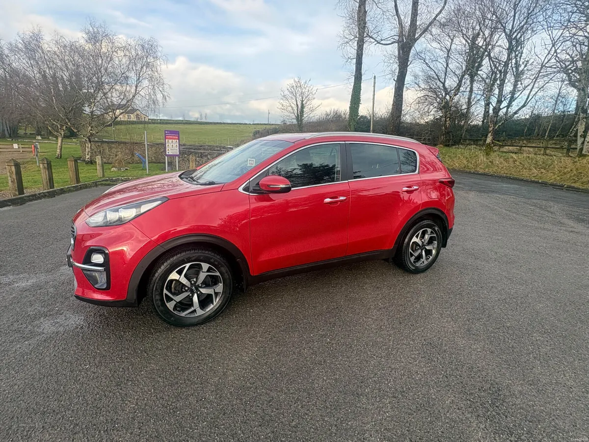Kia Sportage DIESEL ESTATE - Image 4