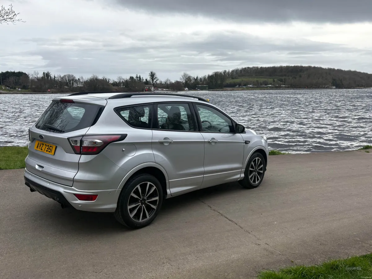 Ford Kuga DIESEL ESTATE - Image 2