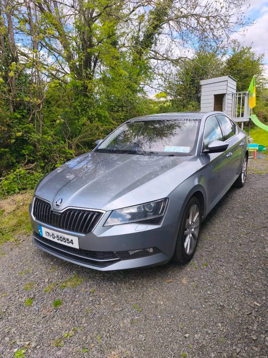 Skoda Superb - Image 1