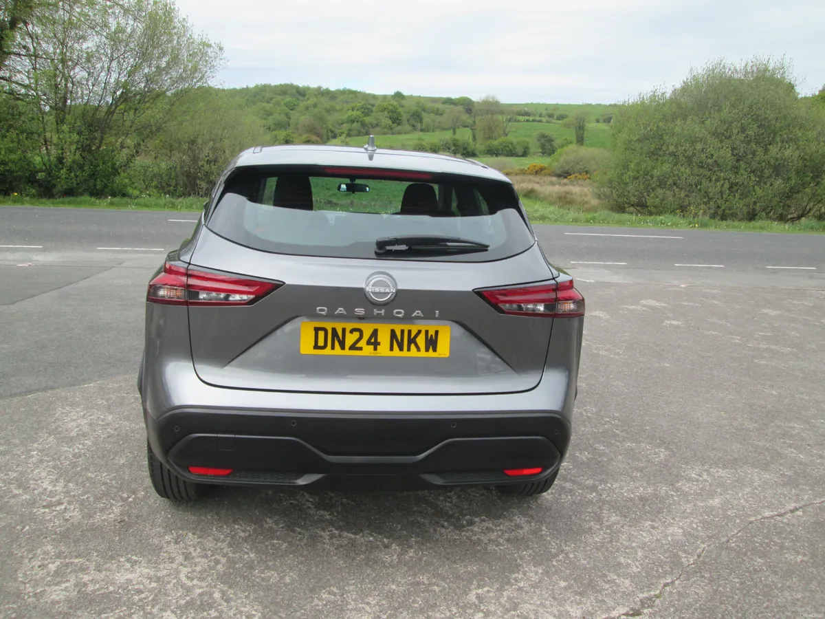 2024  NISSAN  QASHQAI  1.3  DIG  T  140  ACCENTA - Image 6