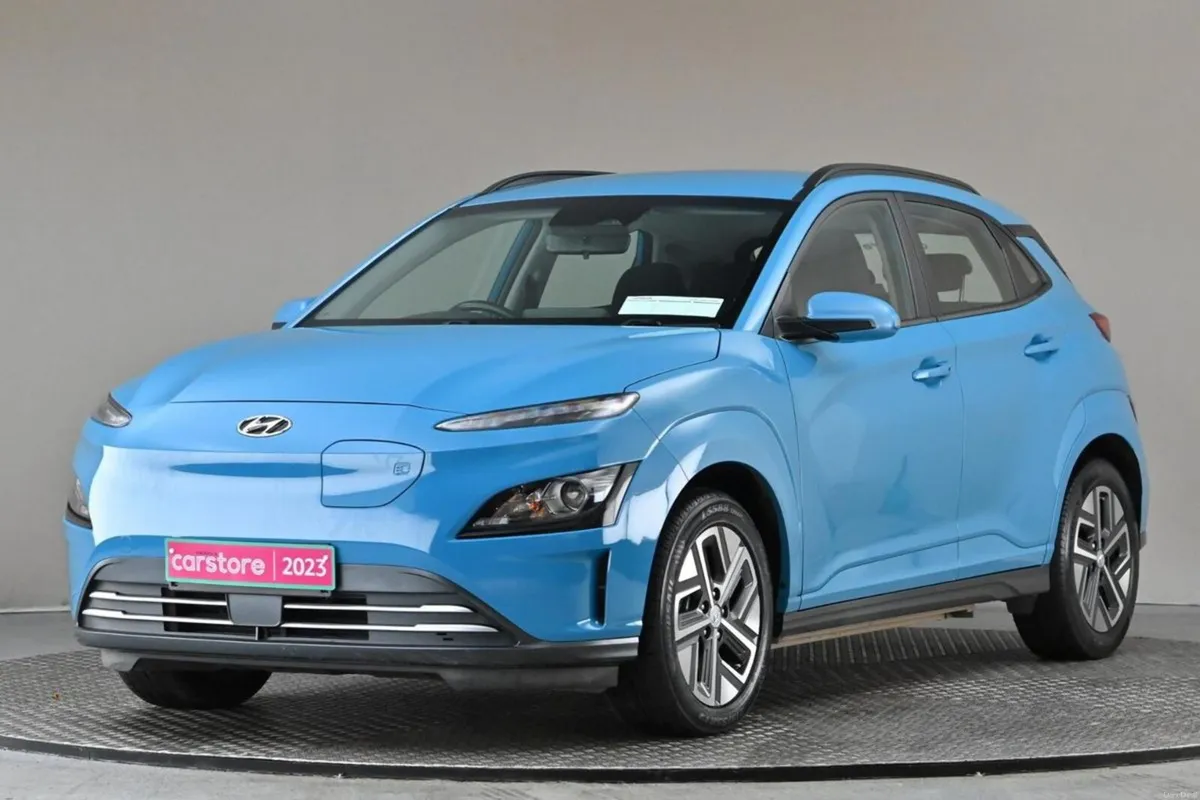 Hyundai KONA EV SE CONNECT - Image 3