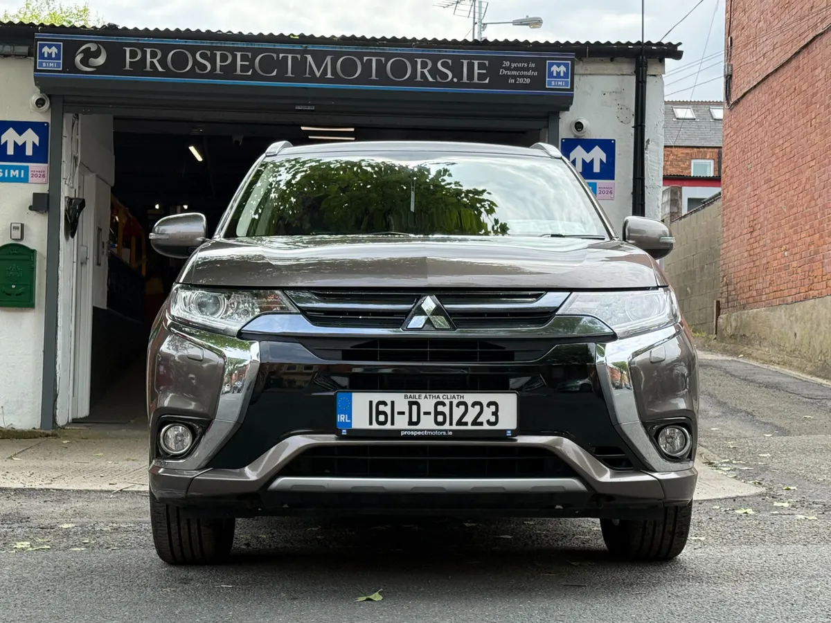 2016 Outlander, Hybrid Automatic, New Nct, Spec! - Image 2