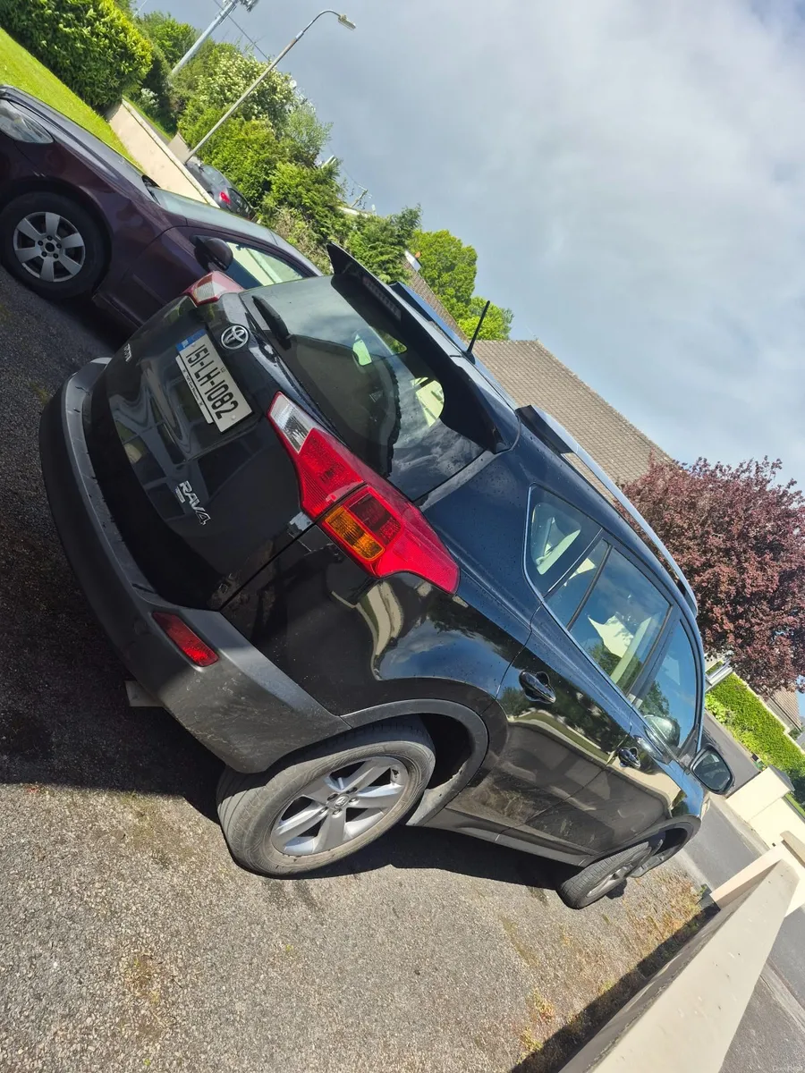 Toyota RAV4 2015 - Image 4