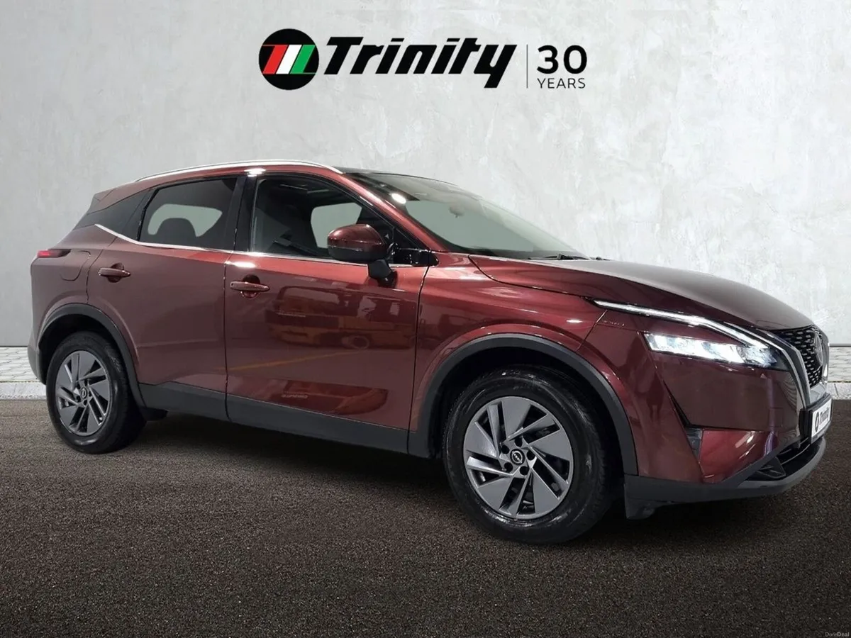 Nissan Qashqai ** BEST VALUE ** SV ** 1.3 PETROL * - Image 1
