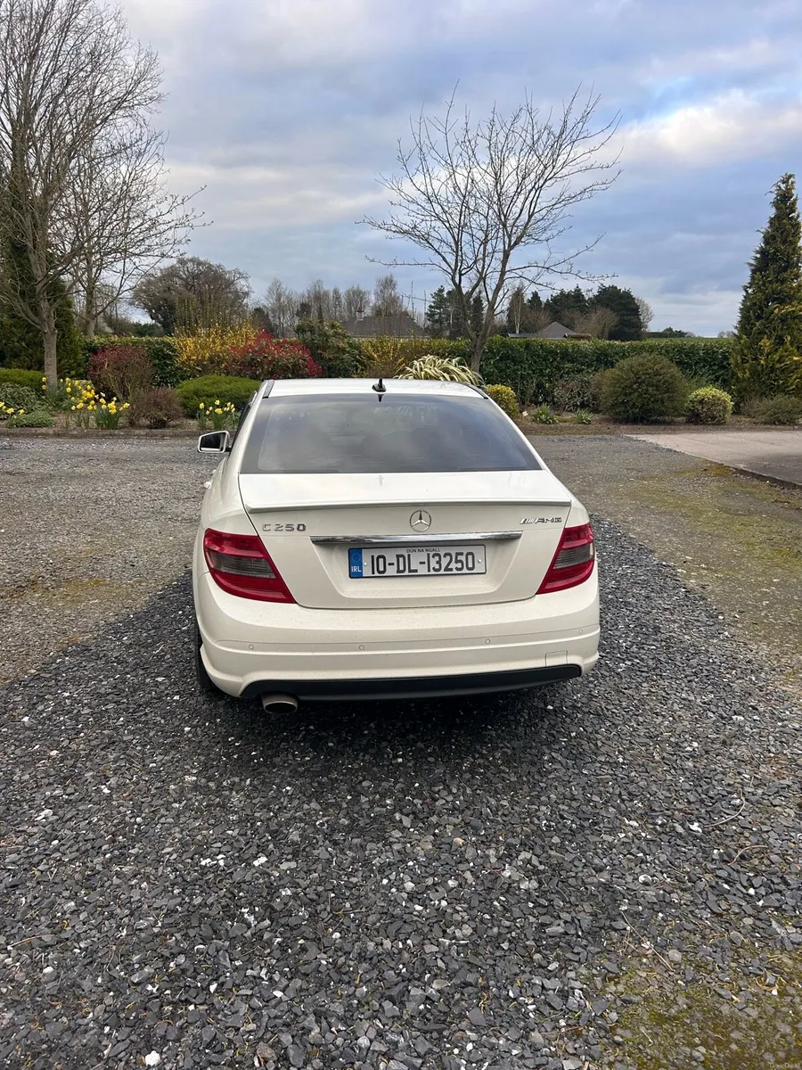 Merc C250 AMG - Image 3