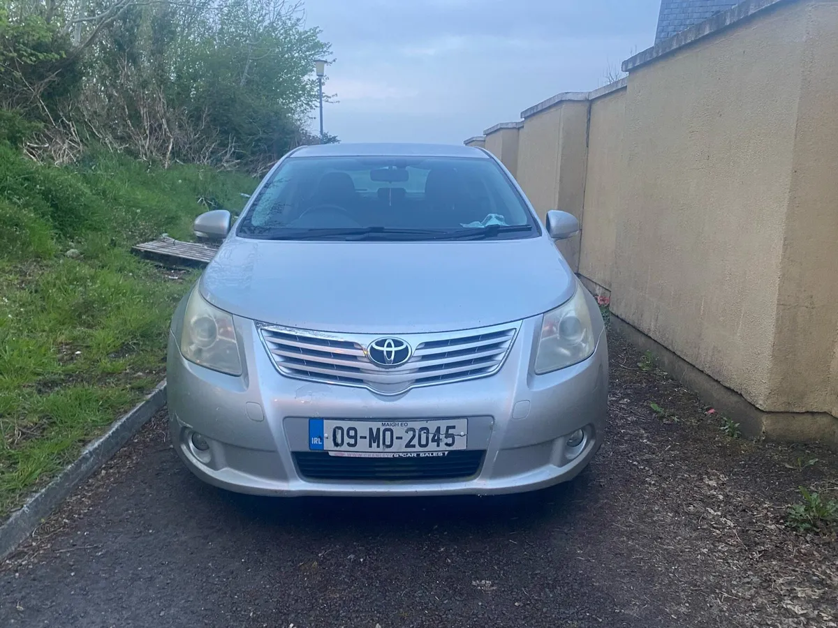 2009 Toyota Avensis 2.0D4D - Image 1