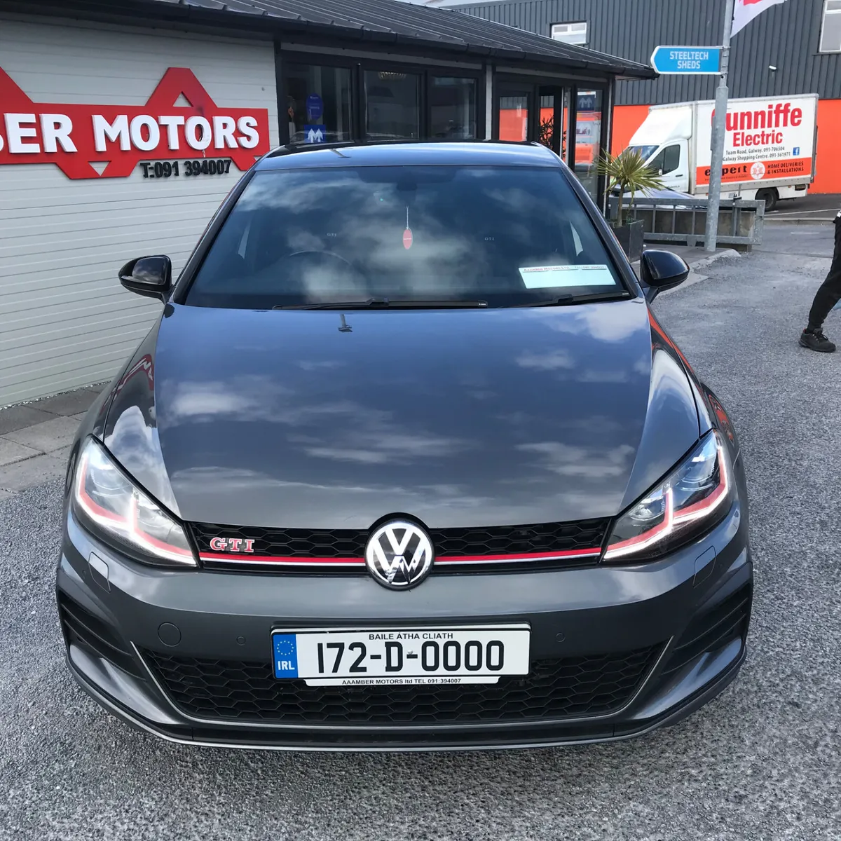 Volkswagen Golf 2017 Gti Automatic - Image 3