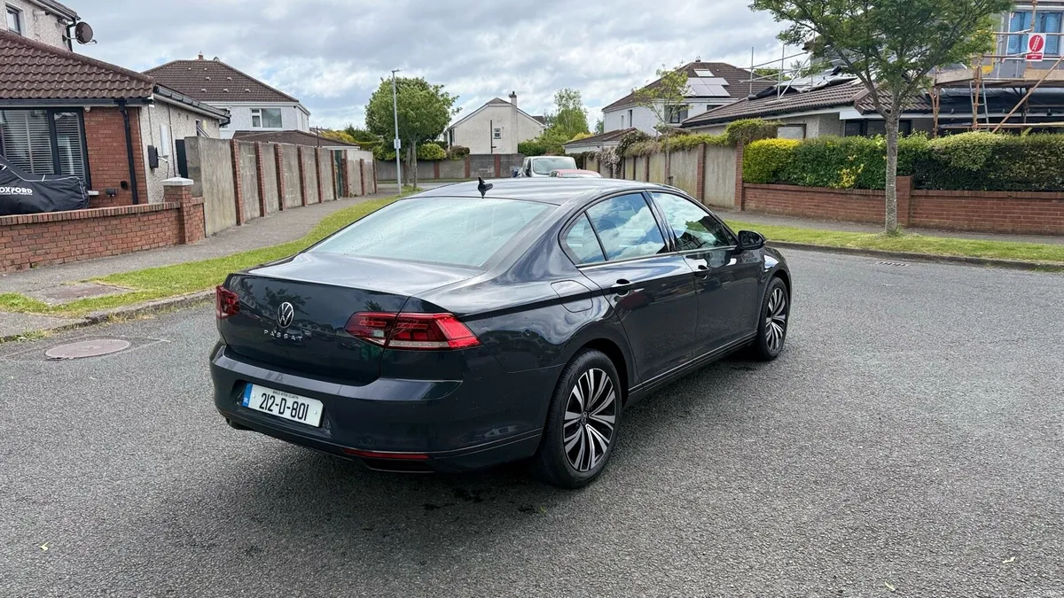 2021 Volkswagen Passat 2.0 Tdi (Great Value !!!!) - Image 3