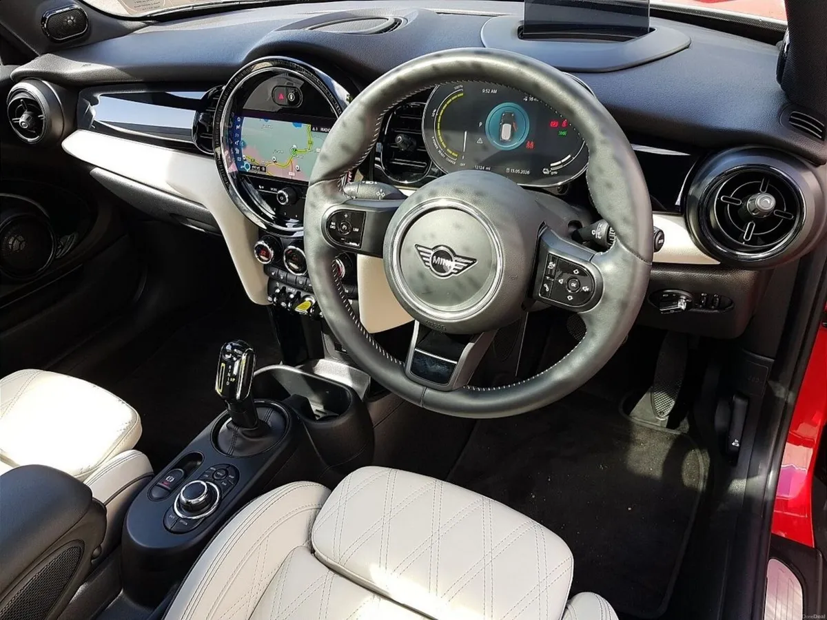Mini Cooper Electric Level 3 - Image 6