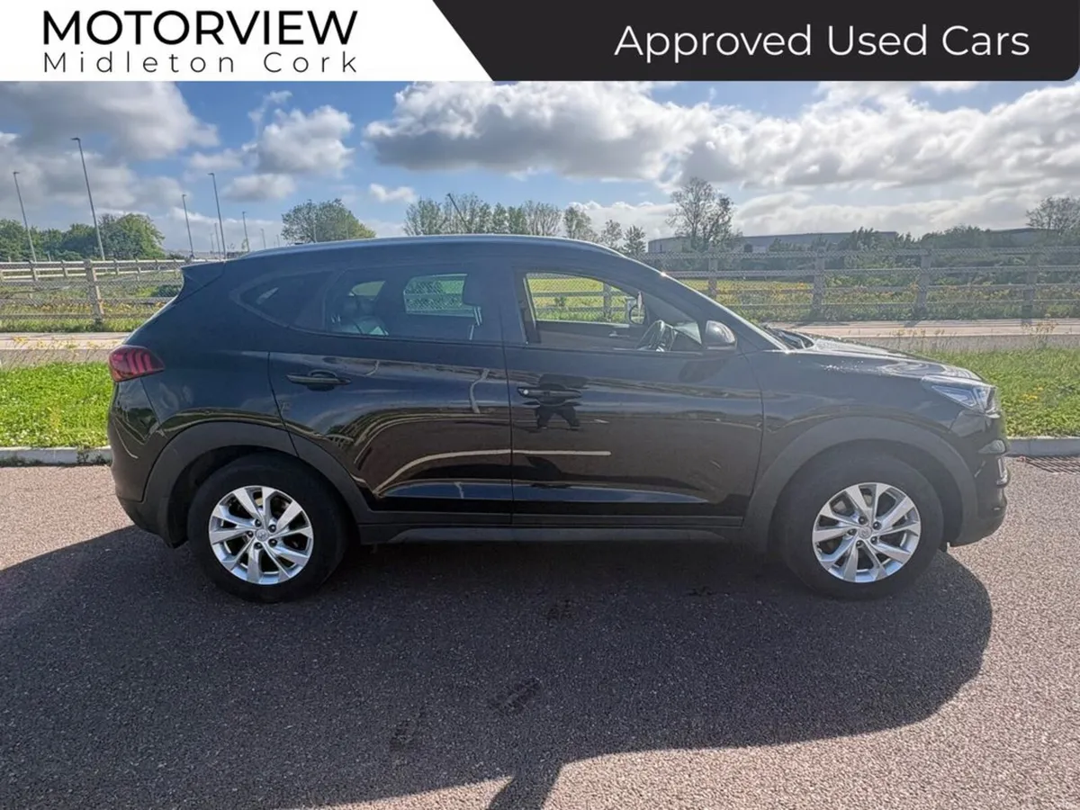 Hyundai Tucson SOLD COD SOLD Executive 1.6 Diesel - Image 2