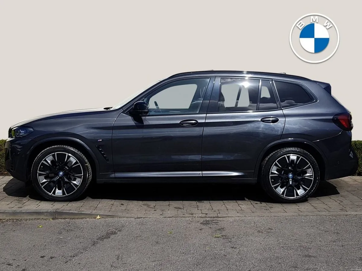 BMW iX3 M Sport Pro - Image 4
