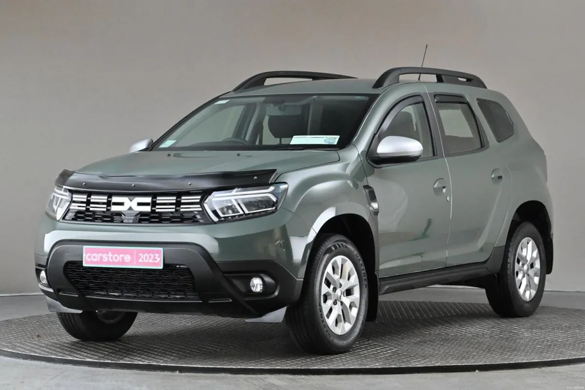 Dacia Duster 1.5DCI 6SPD EXPRESSION BLUE 115BHP ** - Image 3