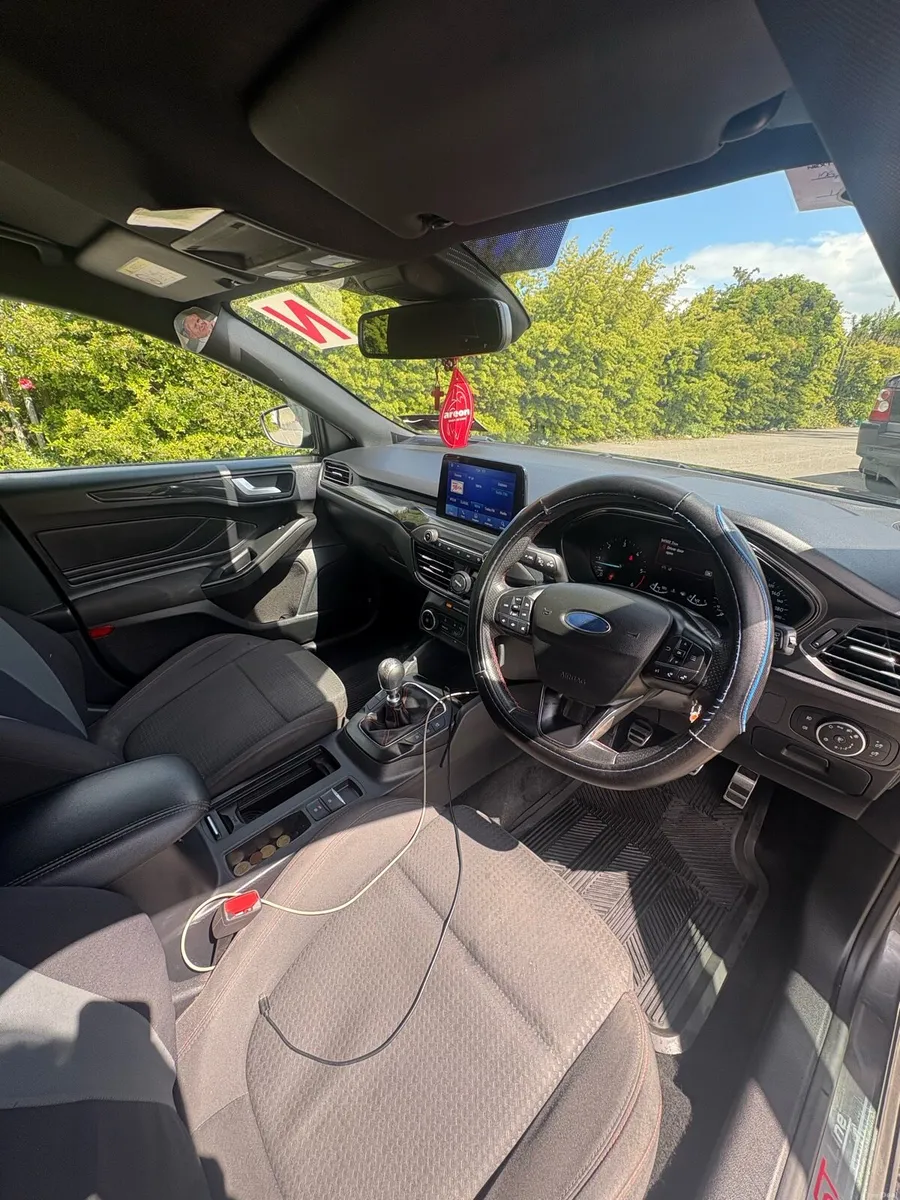 Ford focus st line - Image 5