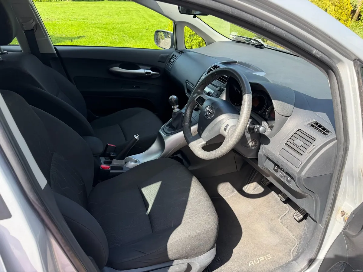 Toyota Auris 2011, NCT 10/26, 1.33 Petrol - Image 4