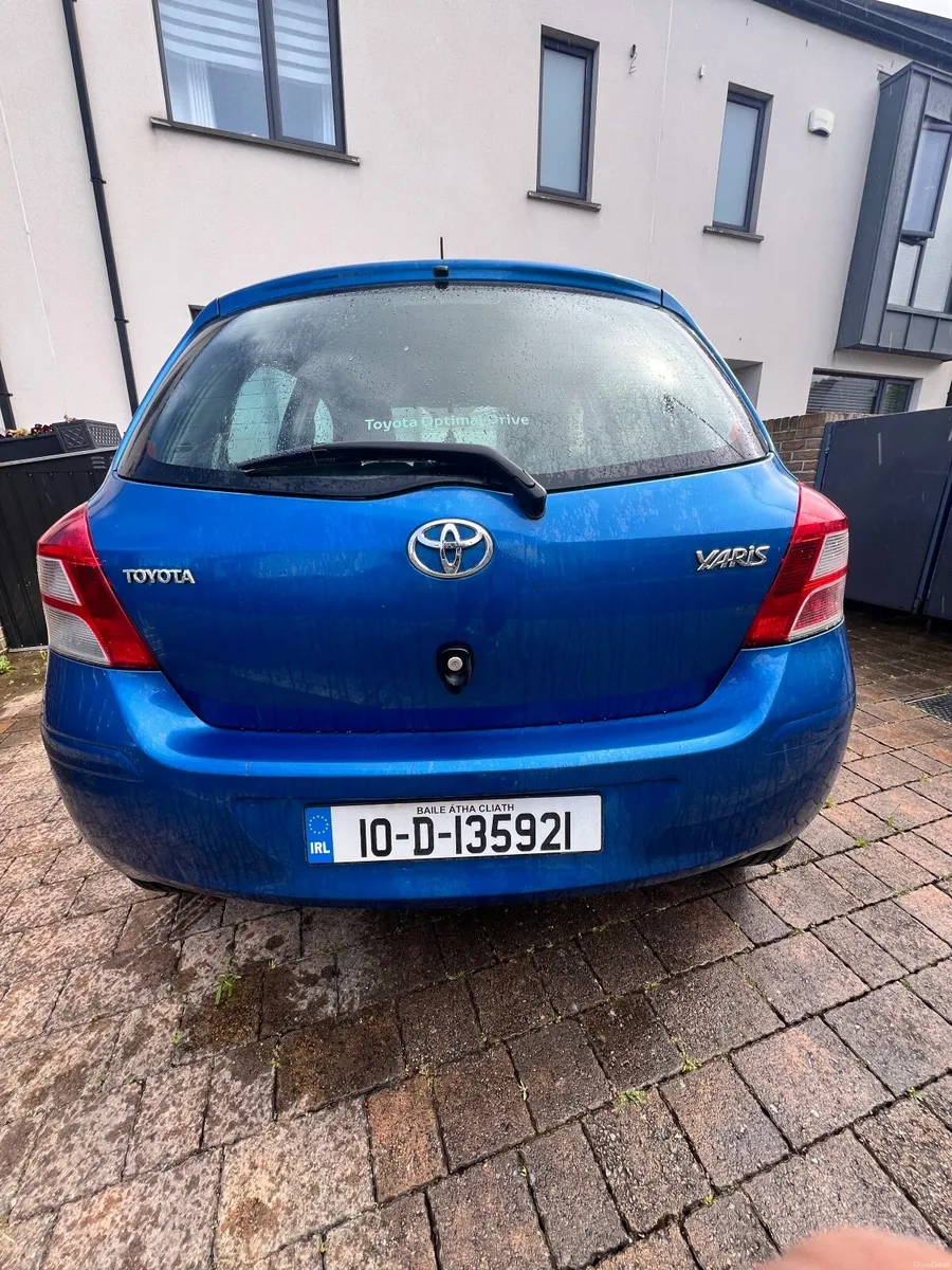 Toyota Yaris 2010 - Image 5