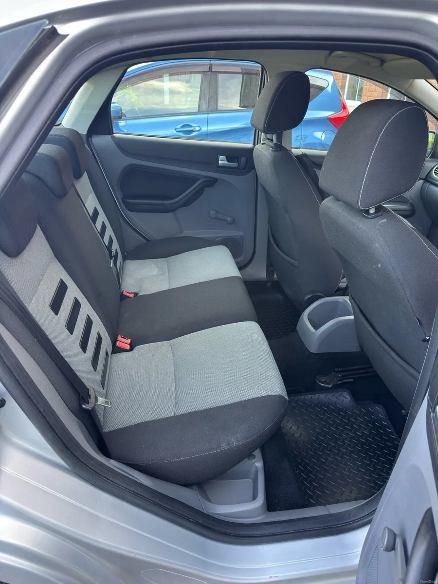 2011 FORD FOCUS 1.6 - Image 3