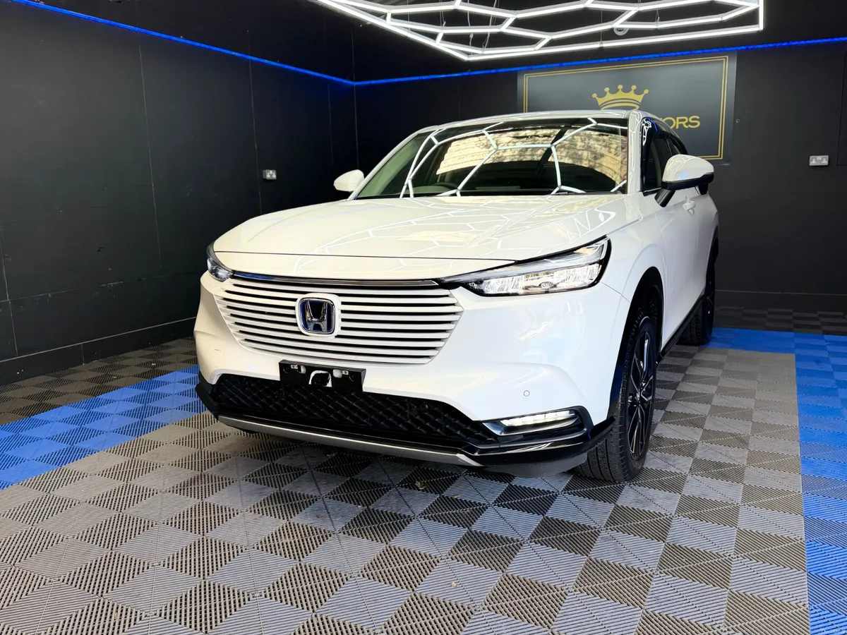 Honda Vezel 2024,1.5 petrol-hybrid,Automatic - Image 5