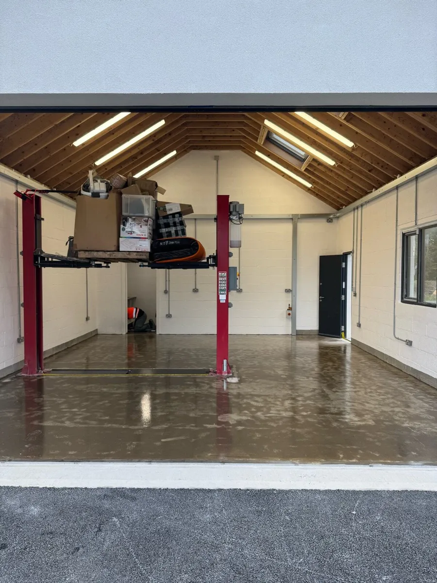 Resin flooring services - Image 2