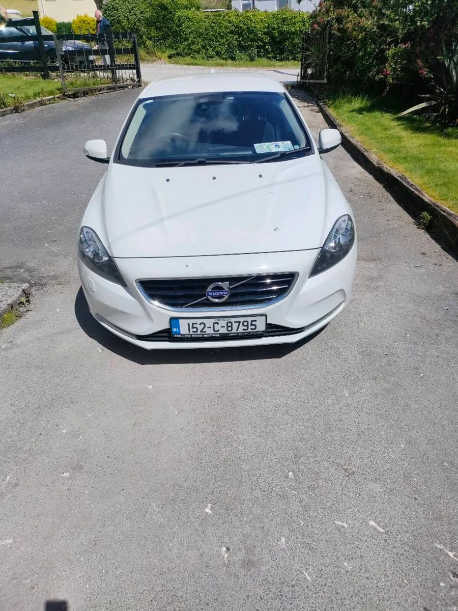 Car - Image 1