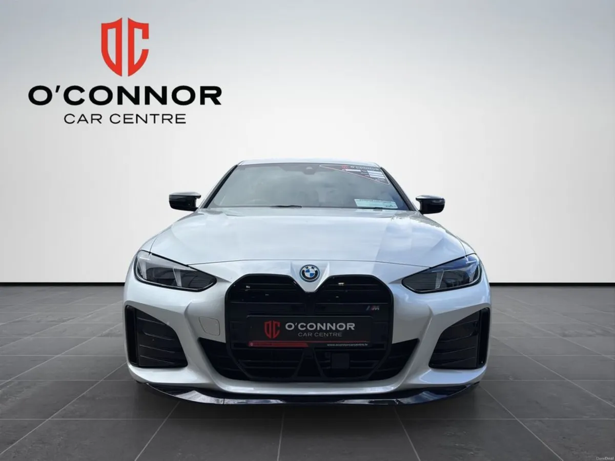 BMW i4 M60 "Supercar power with showroom looks" - Image 3