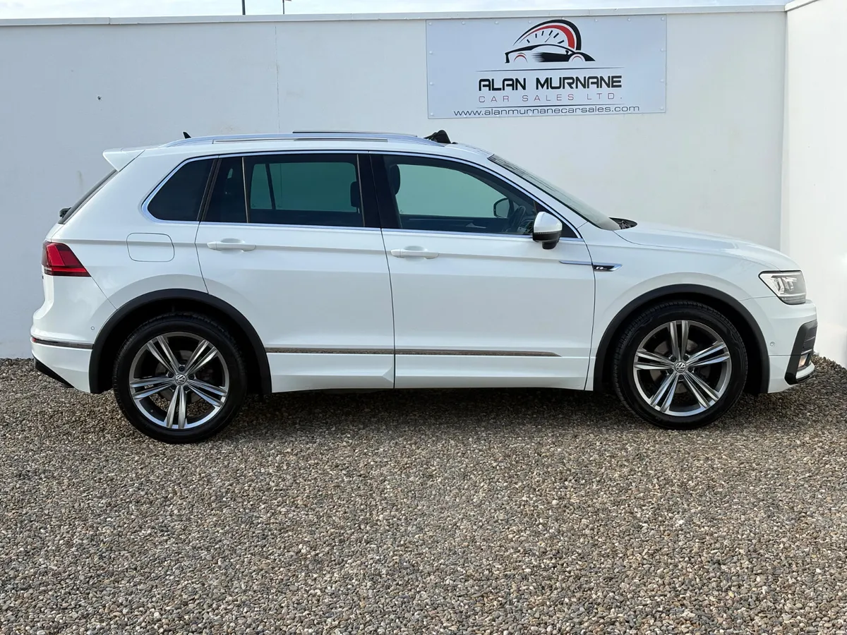 VOLKSWAGEN TIGUAN R-LINE 2.0 TDI *MINT* - Image 3