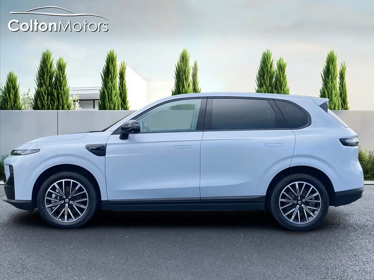Leapmotor B10 Design EV 67.1KWH 434km WLTP - Image 6