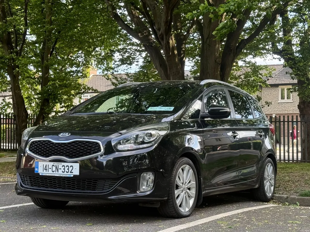 2014 Kia Carens, 7 Seater, Top Spec, New Nct, - Image 1