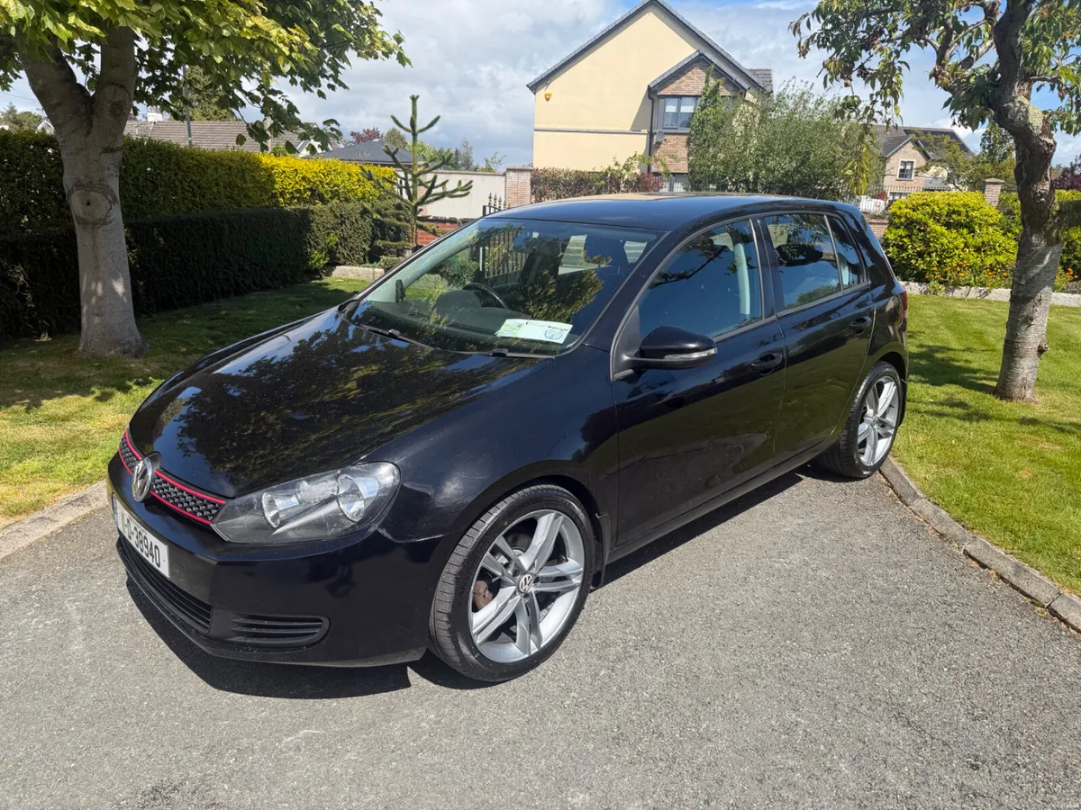2011 Volkswagen Golf 1.6 tdi taxed and tested - Image 1