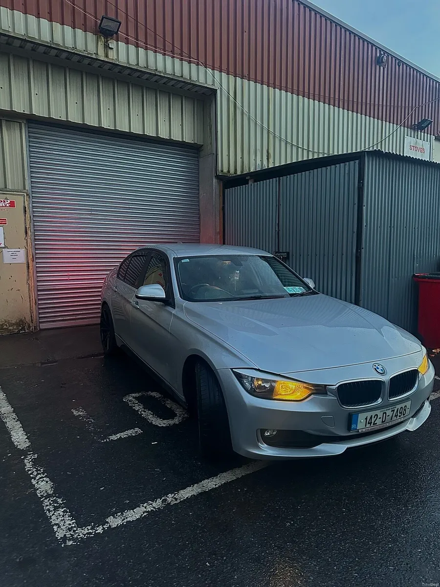 2014 Bmw 3 series Automatic - Image 2
