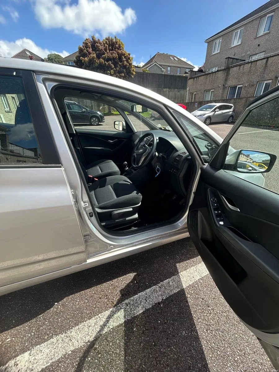 Hyundai IX20 petrol deluxe 5dr 2015 - Image 5