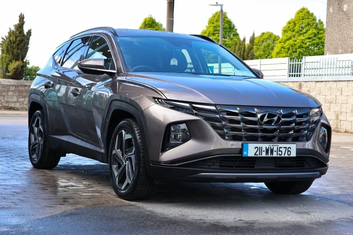 Hyundai Tucson 2WD Executive Plus HEV Auto - Image 3