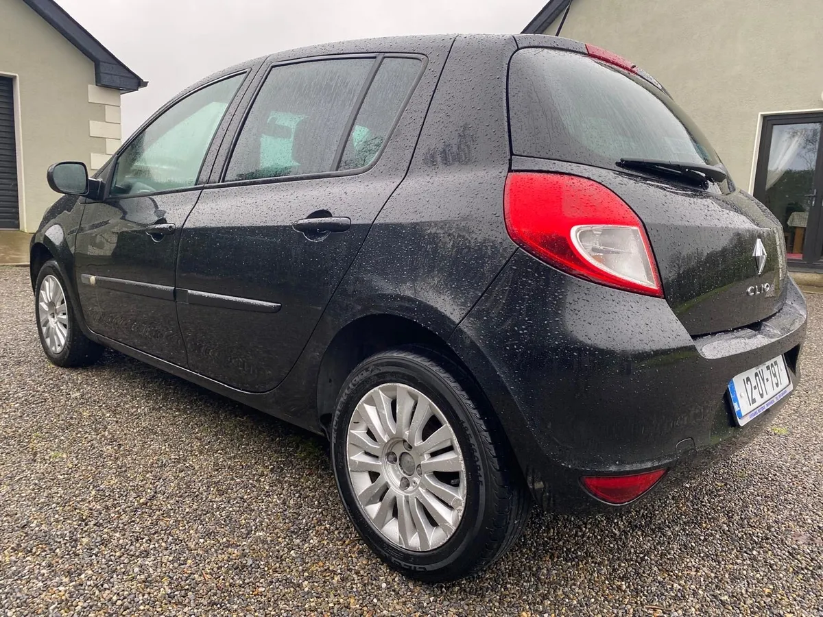 RENAULT CLÍO 1.1 Petrol - Image 4